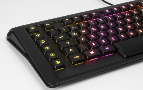 SteelSeries Apex M800 - neue mechanische Gaming-Tastatur enthüllt
