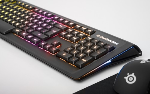 SteelSeries Apex M800 - neue mechanische Gaming-Tastatur enthüllt