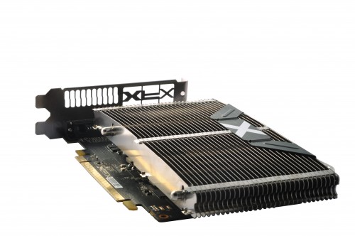 XFX Radeon RX 460: Komplett passiv gekühlte Grafikkarte