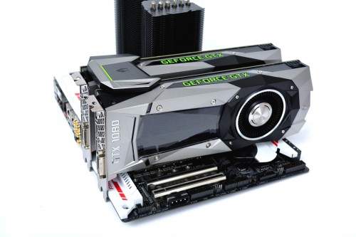 GeForce GTX 1080 SLI mit HB-Bridge