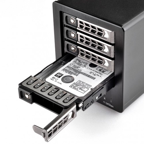 SilverStone TS421S: 4-Bay-Drive-Storage mit Mini-SAS-SFF-8088-Interface