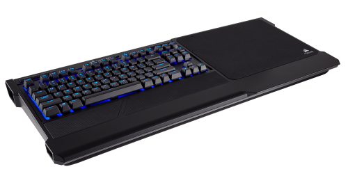 Corsair K63 Lapboard: Die perfekte Gaming-Tastatur für die Couch?
