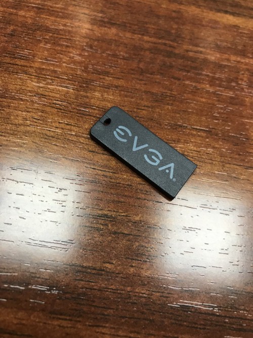 EVGA ersetzt Treiber-DVDs künftig mit USB-Sticks