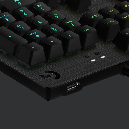 Logitech G512: Tastatur mit RGB-Beleuchtung und GX-Blue-Schaltern