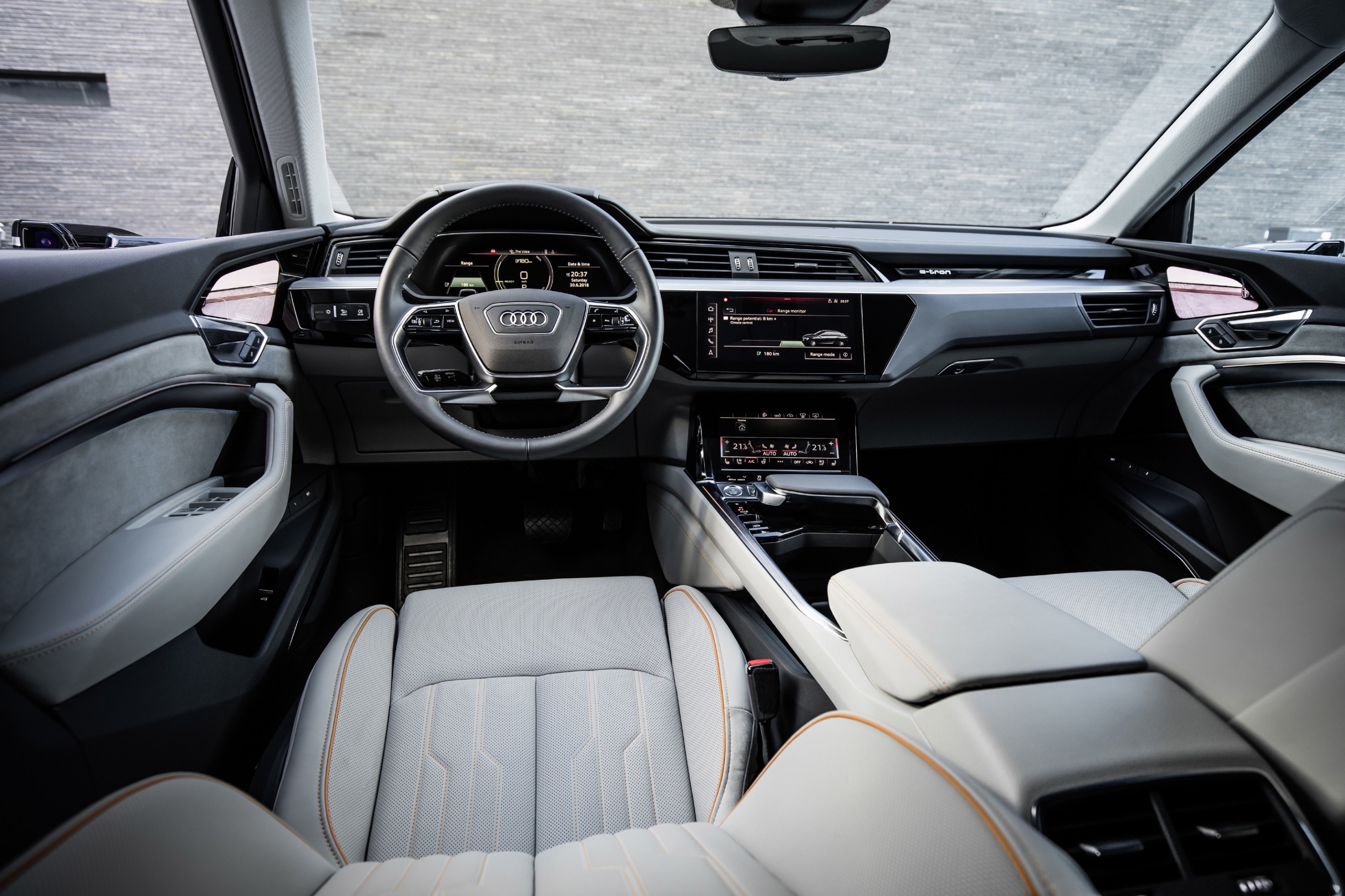 The Interior Of The Audi E Tron Prototype Tweakpc De