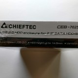 5.-Chieftec-CEB-7025S-Verpackung-seitlich