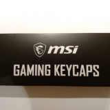 12.-MSI-GK70-Red-Gaming-Keycaps-Verpackung