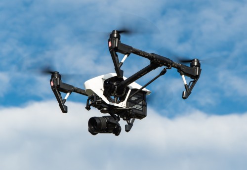 Drohnen: Abschuss über Privatgrundstück erlaubt