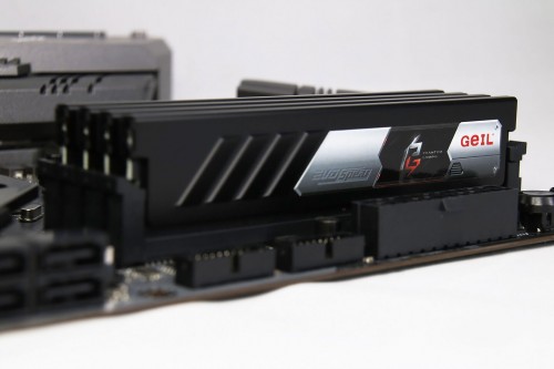 GeiL EVO Spear: Neue DDR4-RAM-Module mit AMD oder ASRock-Branding