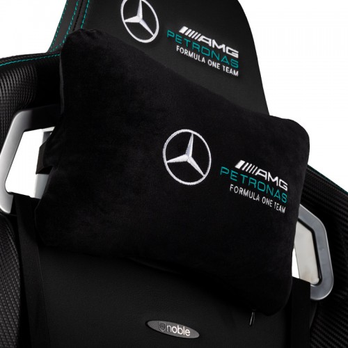 noblechairs-EPIC-Mercedes-AMG-Petronas-Fomula-One-Team-2021-Edition---Fur-Champions-gemacht_07.jpg