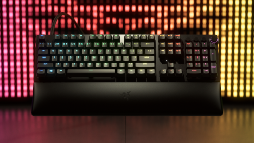 Razer Huntsman V2 Analog: Tastatur mit analogen, optischen Switches